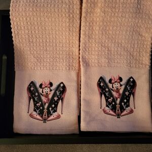 Pink Minnie Mouse High Heel Hand Towels. Set Of 2
